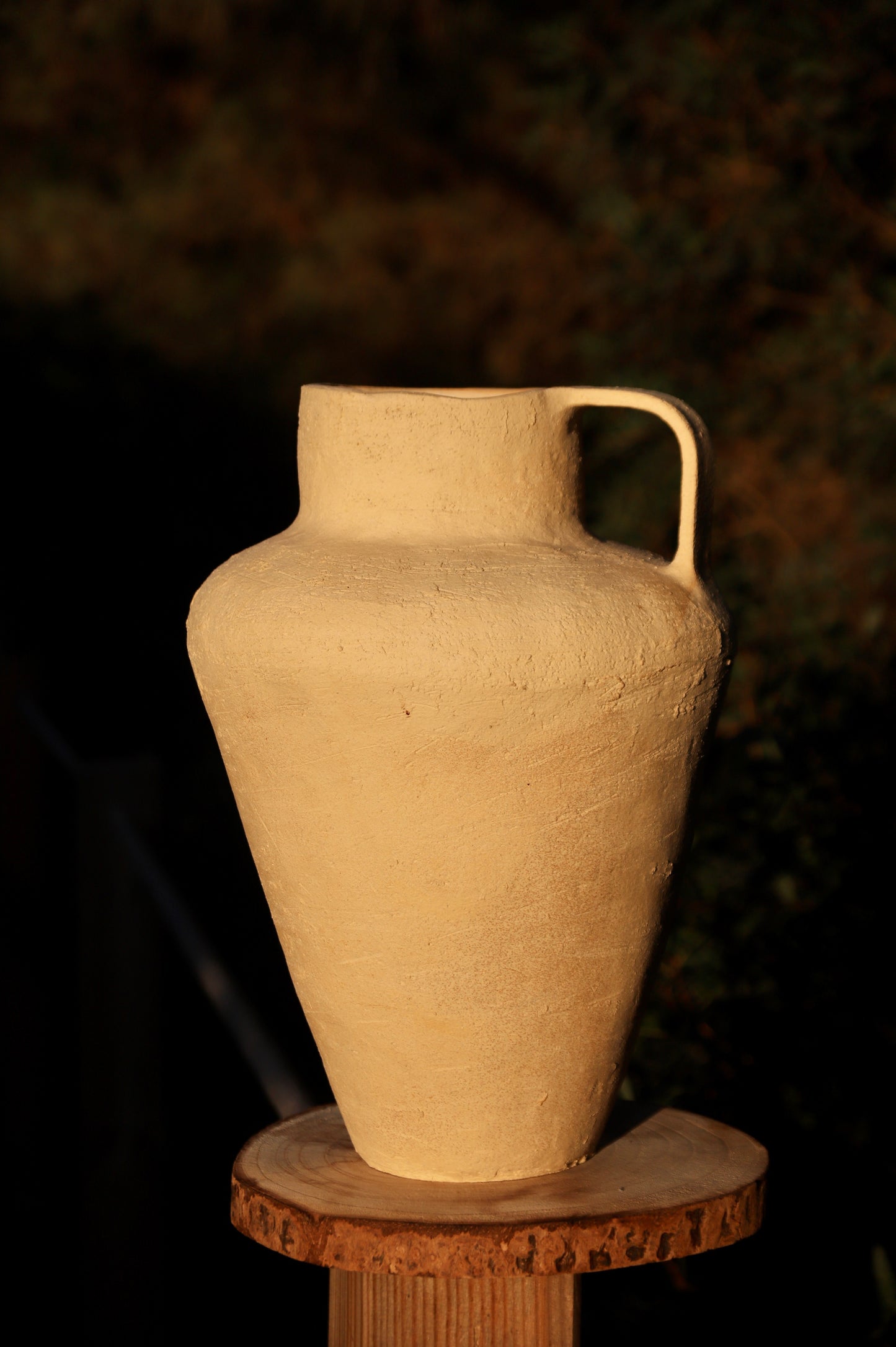 Crema Sicilia Stoneware Vase