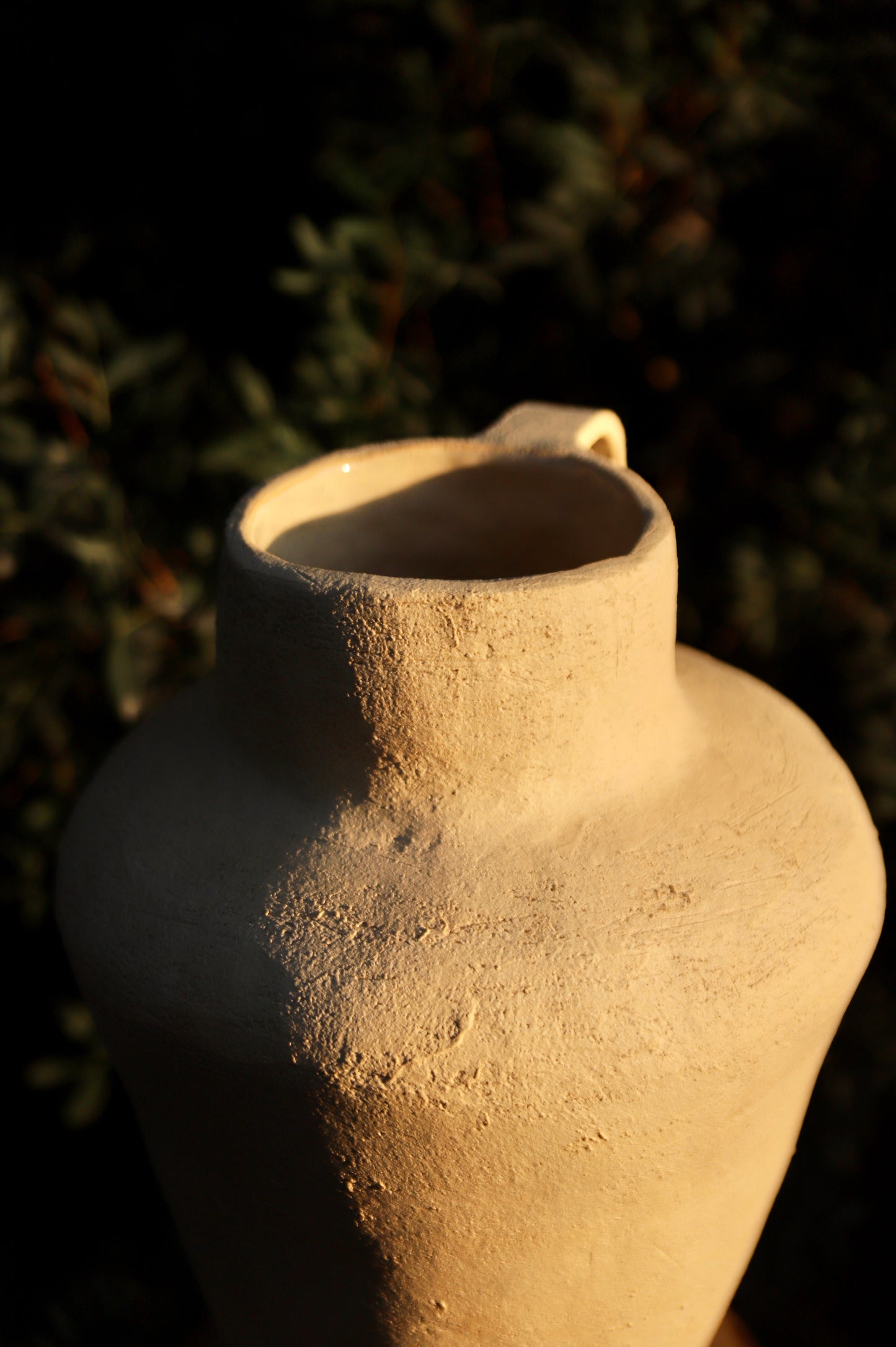 Crema Sicilia Stoneware Vase