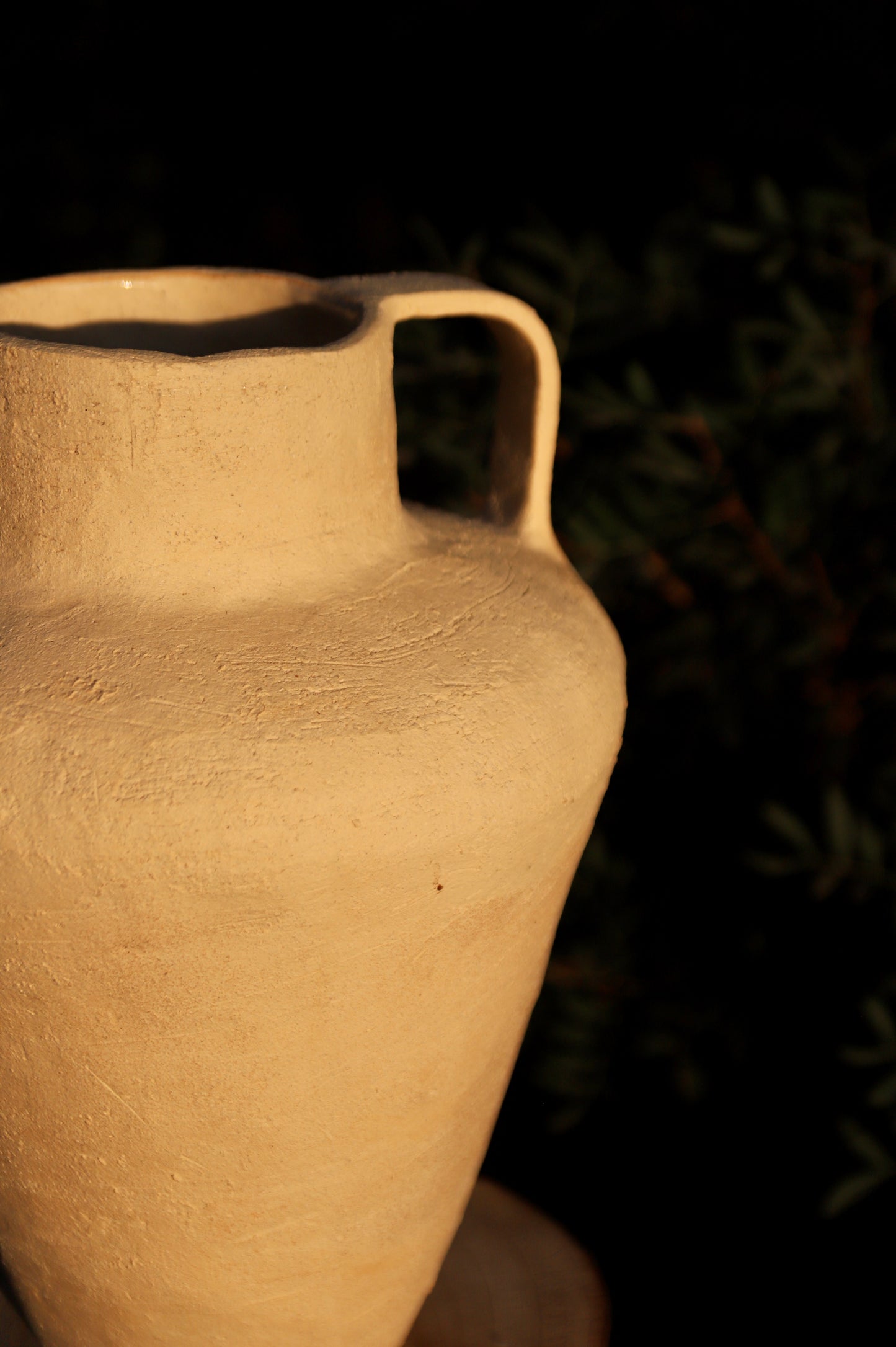 Crema Sicilia Stoneware Vase