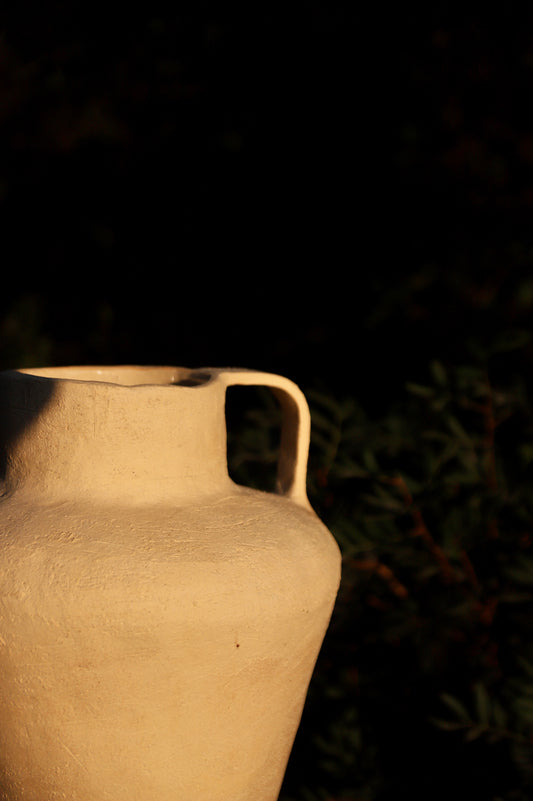 Crema Sicilia Stoneware Vase